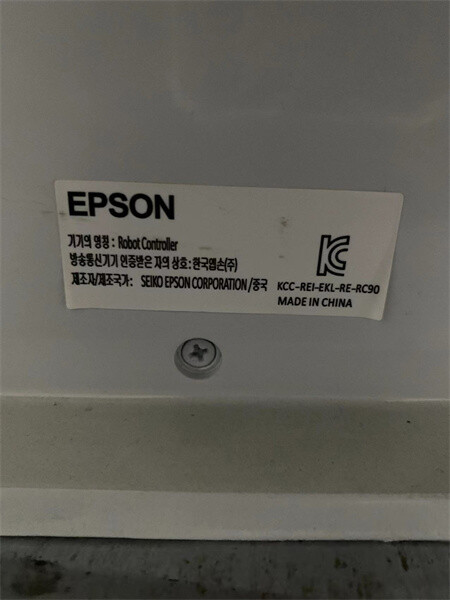 LS6-702 Used Epson Robot