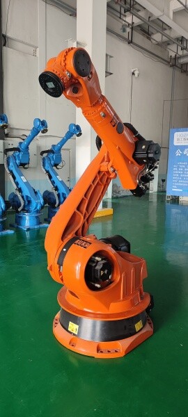 KR210-95 Used KUKA Robot