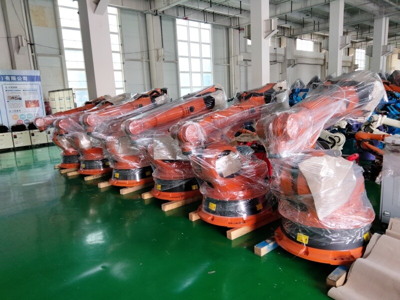 KR240L180 Used KUKA Robot