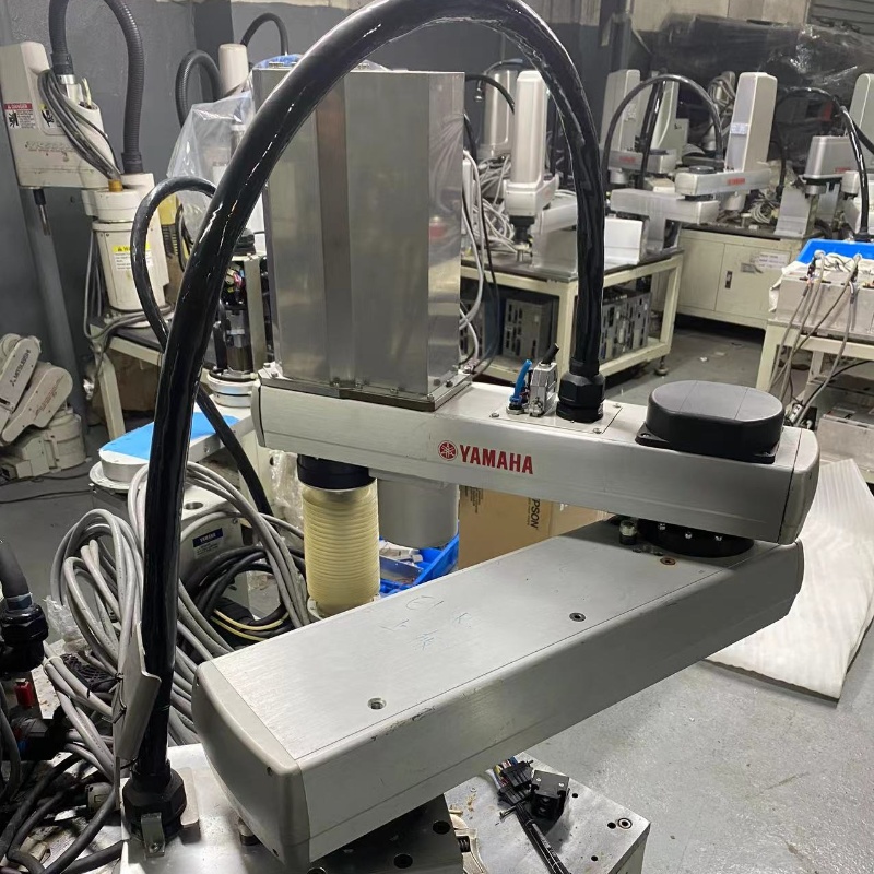 YK800XGC Used Yamaha Robot