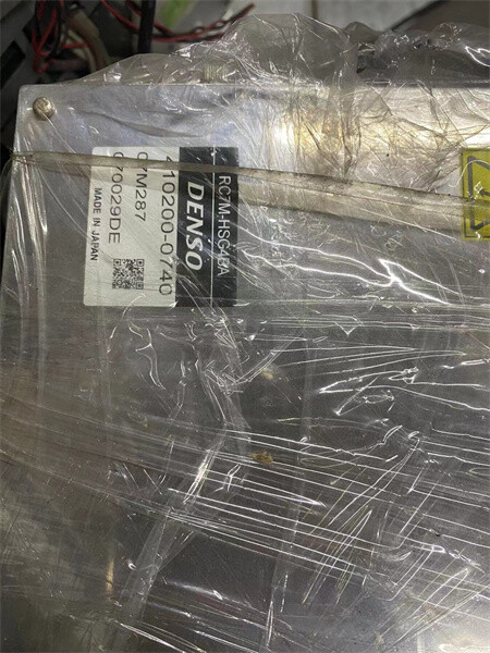 VS-6556M-B Used DENSO Robot
