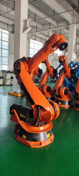 KR210-95 Used KUKA Robot